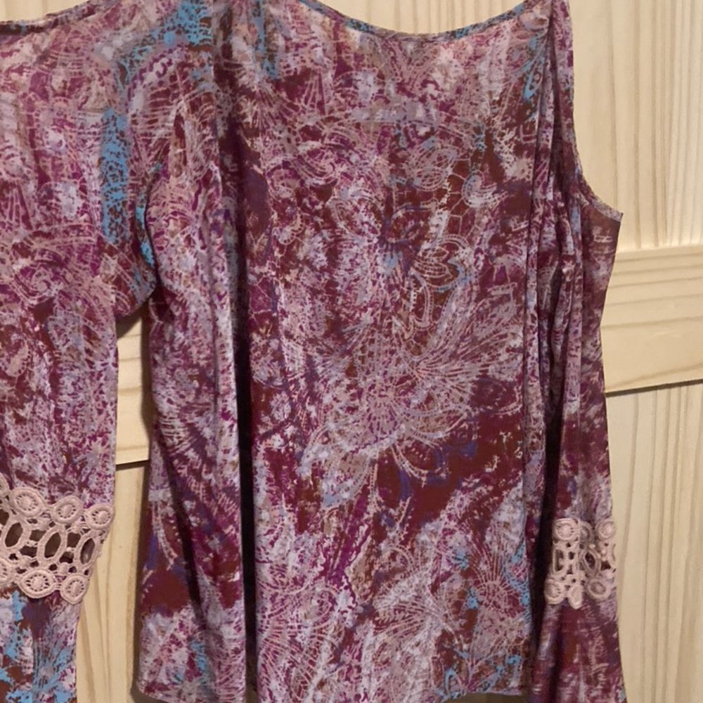 Shoulderless Blouse